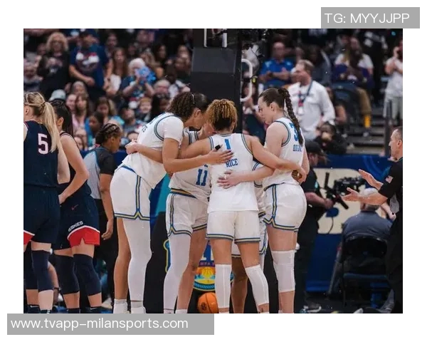 南加大与康涅狄格女篮对决全员穿科比球鞋展现致敬精神与团结力量